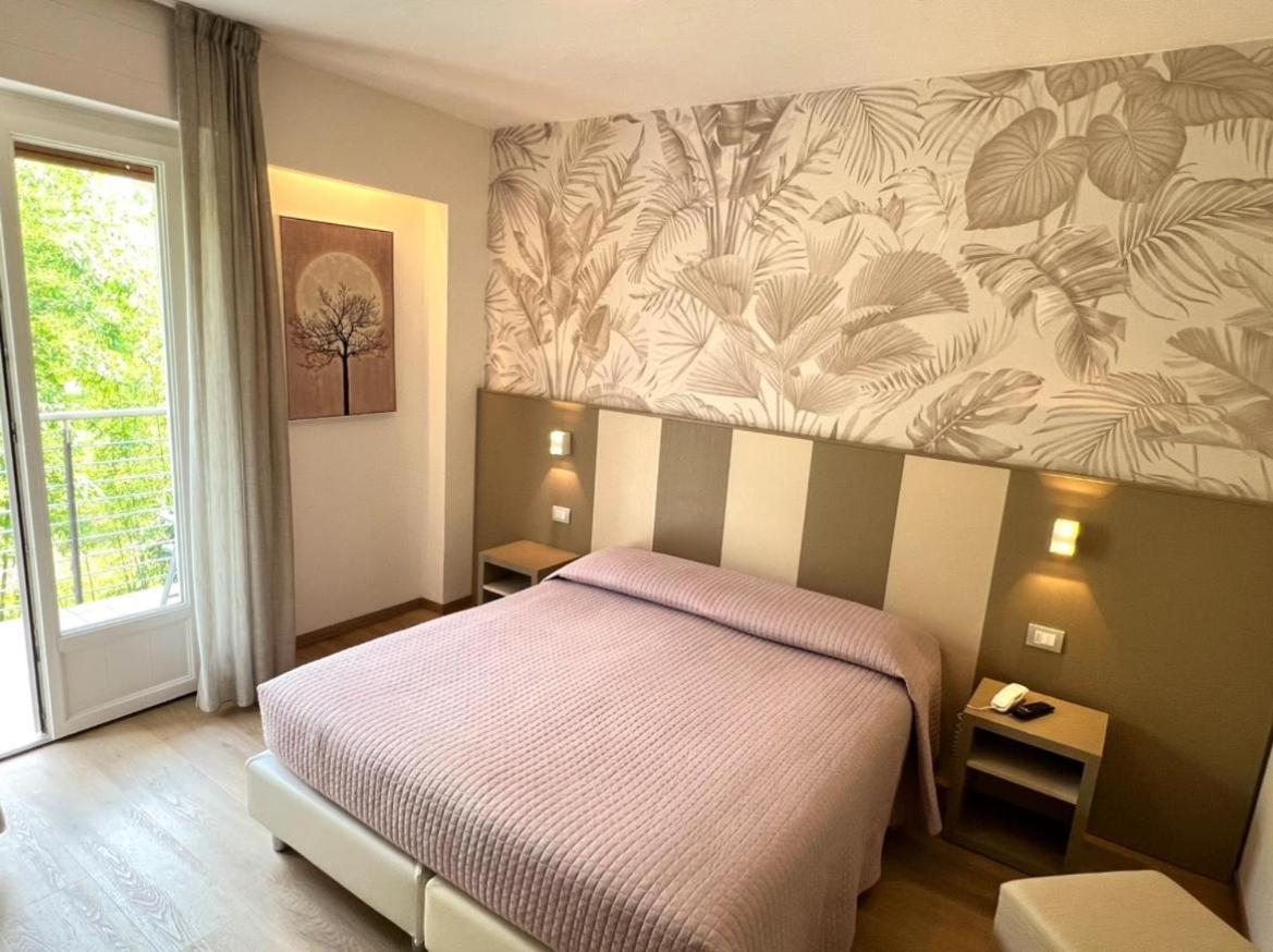Eco Hotel Ariston マルチェージネ エクステリア 写真